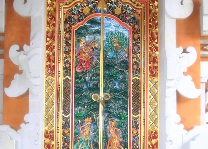 ホームステイ Nyoman Murjana ウブド